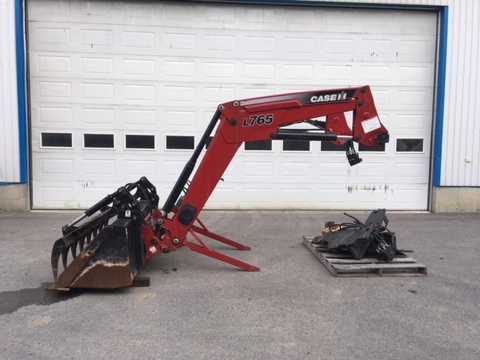 Chargeur Case IH L765