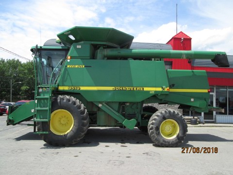 Moissonneuse-batteuse John Deere 9510