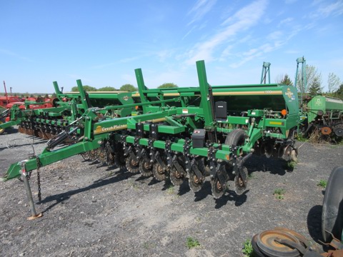 Seeder Great Plains  solid  Stand 1500