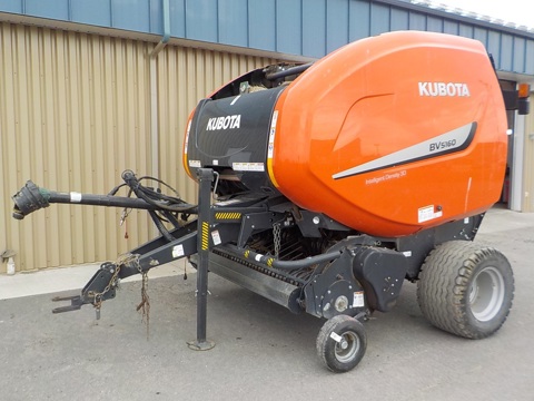 Presse à balles rondes Kubota BV5160SC14