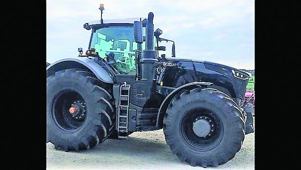Tractor Fendt 1038