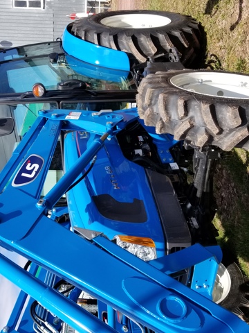 Tractor  LS Tractor - MT468