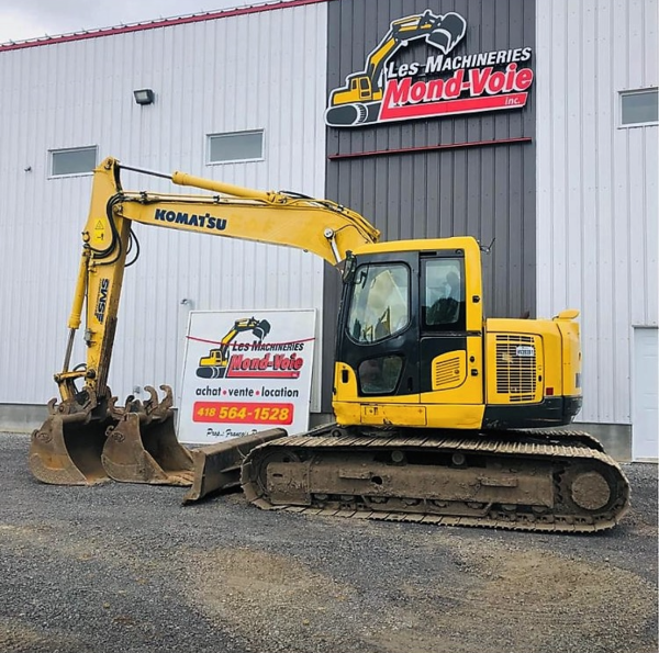Excavator Komatsu PC138