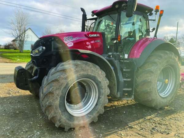 Tractor Case IH OPTUM 270