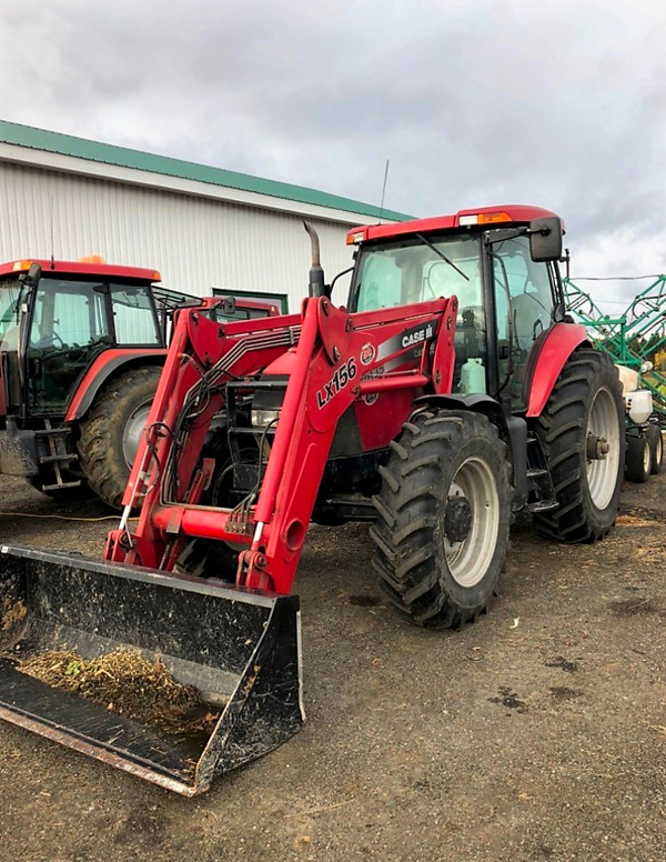 Tractor Case IH  MXM 135